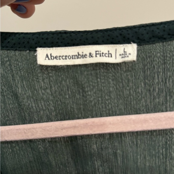 The perfect holiday bodysuit from Abercrombie - Picture 3 of 3